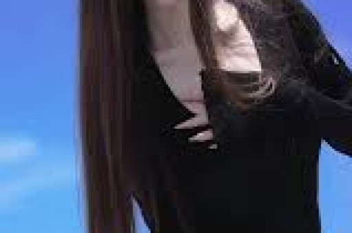 孙菲菲揭娱乐圈霸凌声援李玟!自曝被吐浓痰殴打致毁容打人者仍嚣张没被抓